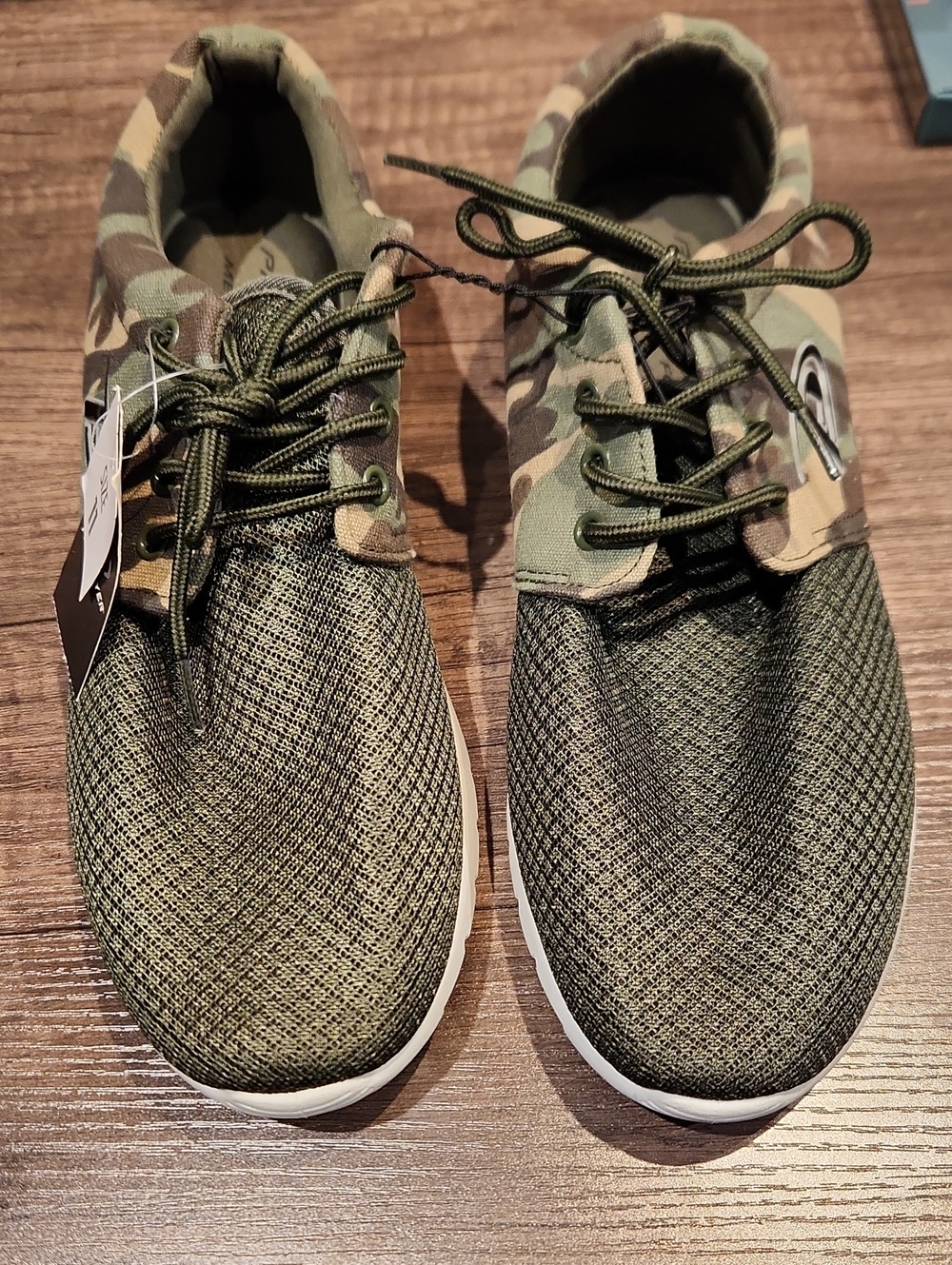NWT Pro Player Men's Olive Green Camouflage Casual Sneakers Sz 11